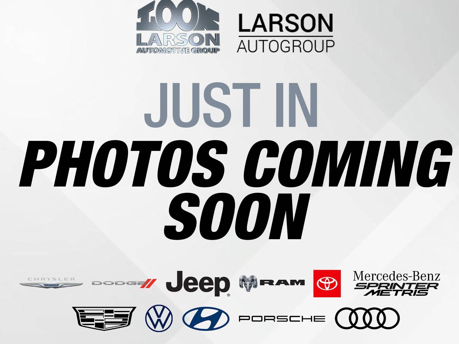 VOLKSWAGEN TIGUAN 4MOTION 2022 3VV2B7AX4NM027876 image